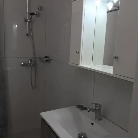 Affittacamere In - Banos And Swimming Pool *